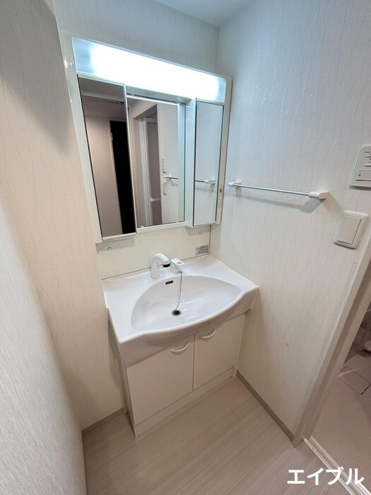 物件内観写真12　(洗面)