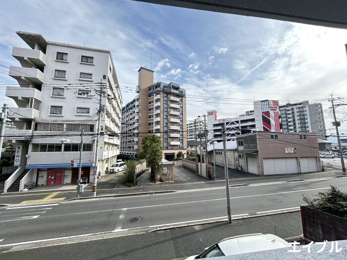 物件内観写真20　(室内からの展望)