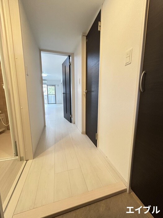 物件内観写真22　(玄関)