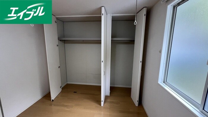 物件内観写真17　(収納)