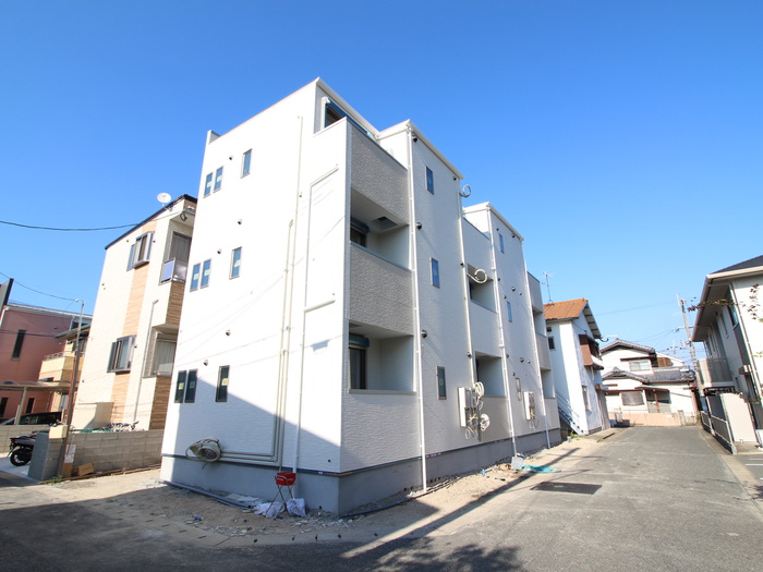 Regalest 姪浜 eclat