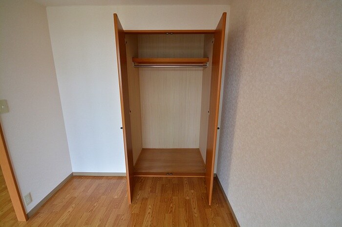 物件内観写真7　(収納)