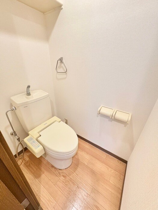 物件内観写真11　(トイレ)