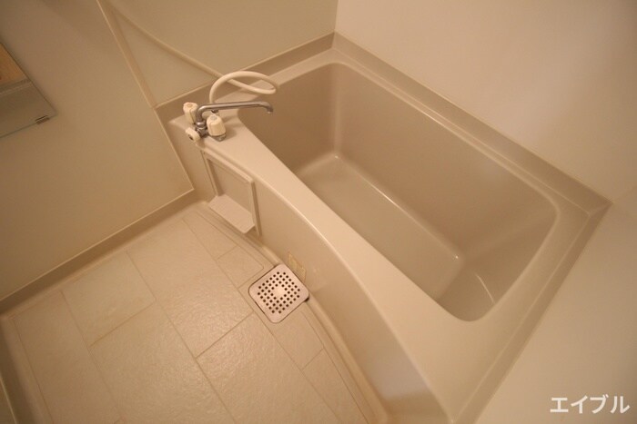 物件内観写真12　(バス／シャワールーム等)