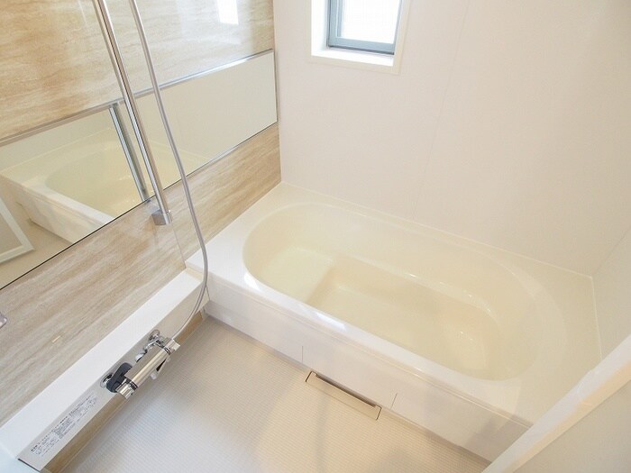 物件内観写真8　(バス／シャワールーム等)