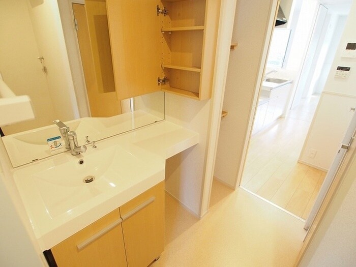 物件内観写真10　(洗面)