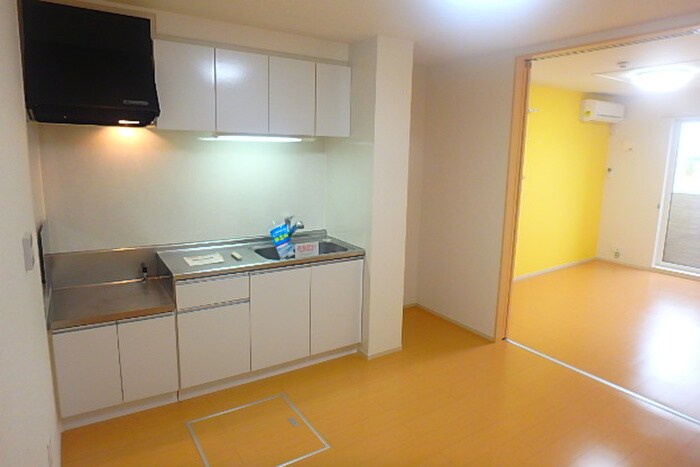 物件内観写真4　(居室)