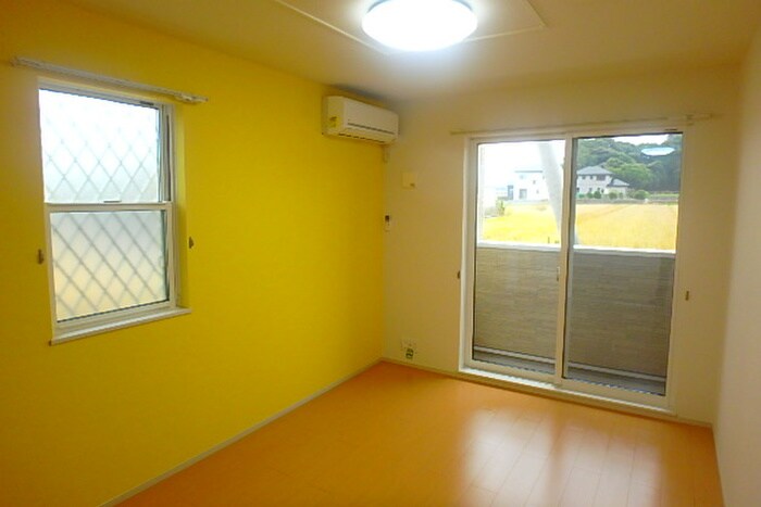 物件内観写真7　(居室)