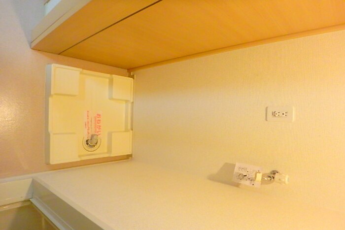 物件内観写真12　(洗濯機置場)