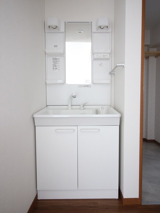 物件内観写真13　(洗面)