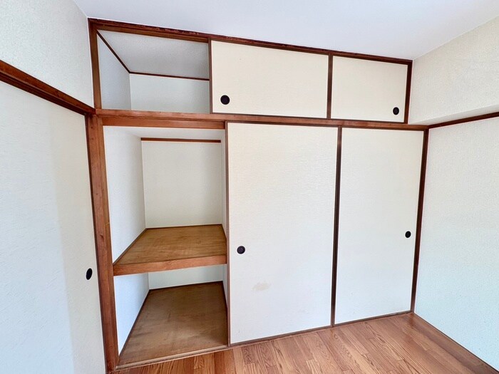 物件内観写真15　(収納)