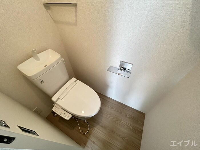 物件内観写真15　(トイレ)