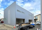 建築中