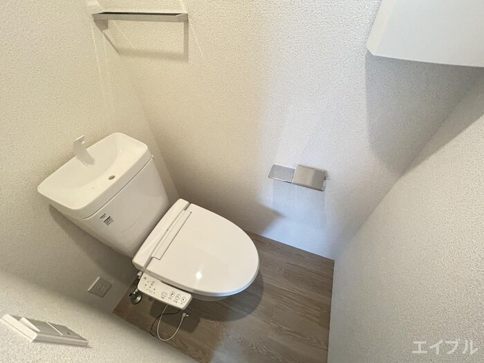 物件内観写真14　(トイレ)