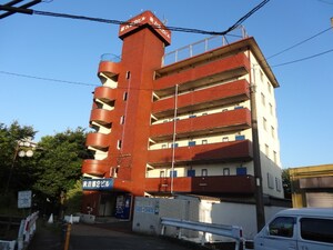 秋吉第二ビル外観写真