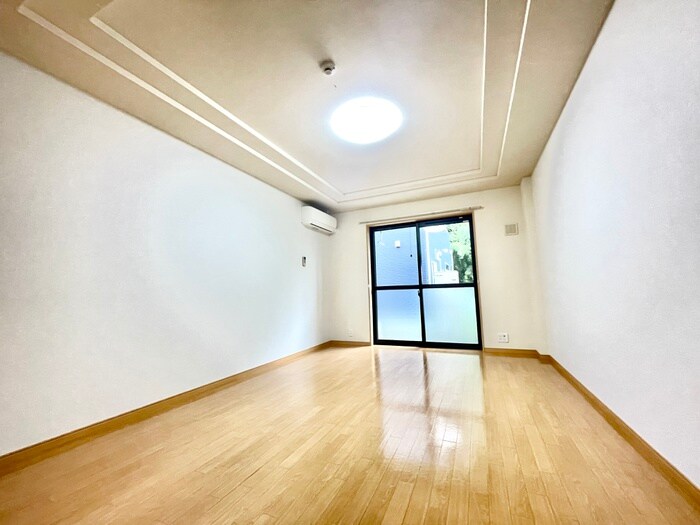 物件内観写真5　(居室)