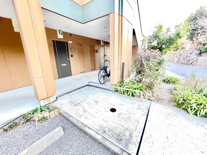 物件外観写真4　(外観写真)