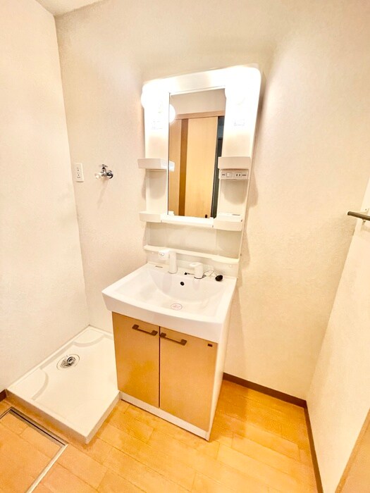 物件内観写真9　(洗面)