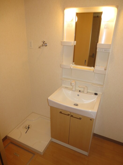 物件内観写真11　(洗面)