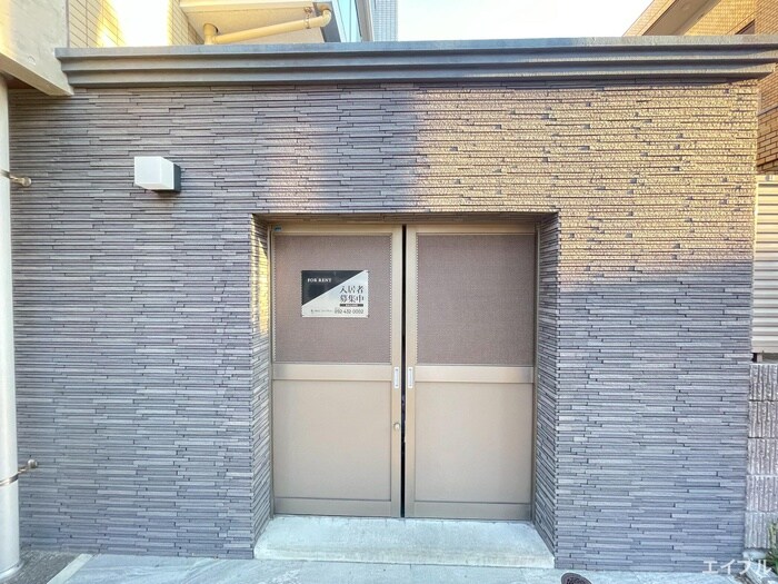 物件外観写真6　(建物設備)