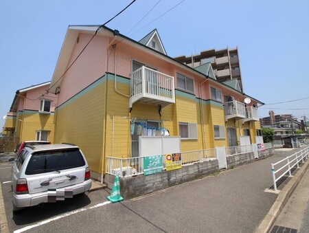 メイゾン岡田Ｃ棟外観写真