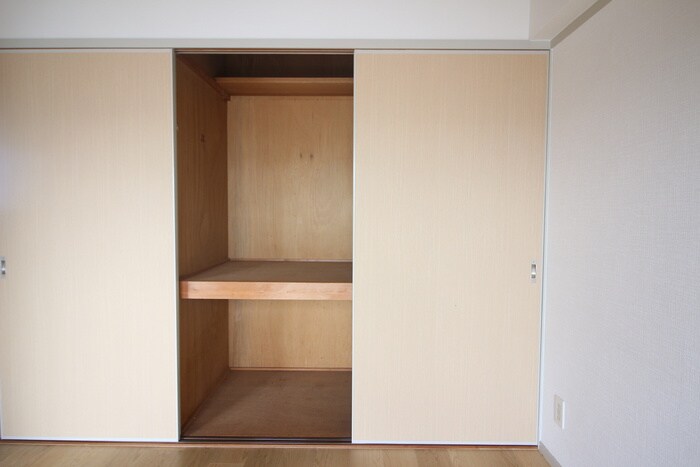 物件内観写真14　(収納)