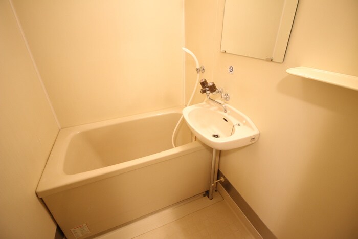 物件内観写真15　(バス／シャワールーム等)