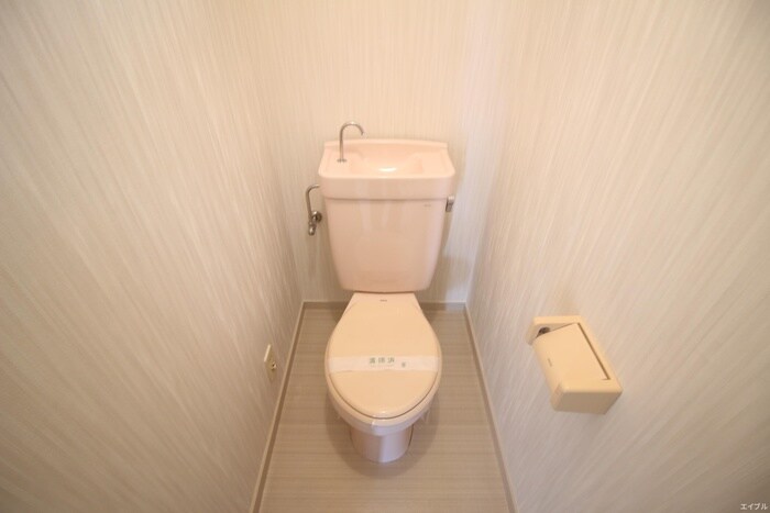 物件内観写真16　(トイレ)