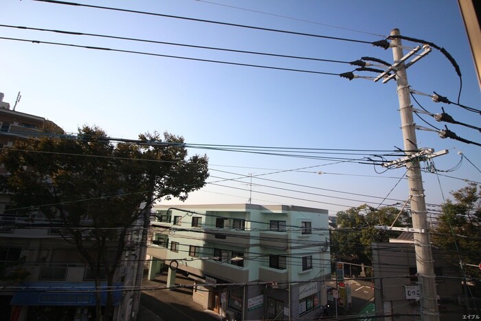 物件内観写真21　(室内からの展望)