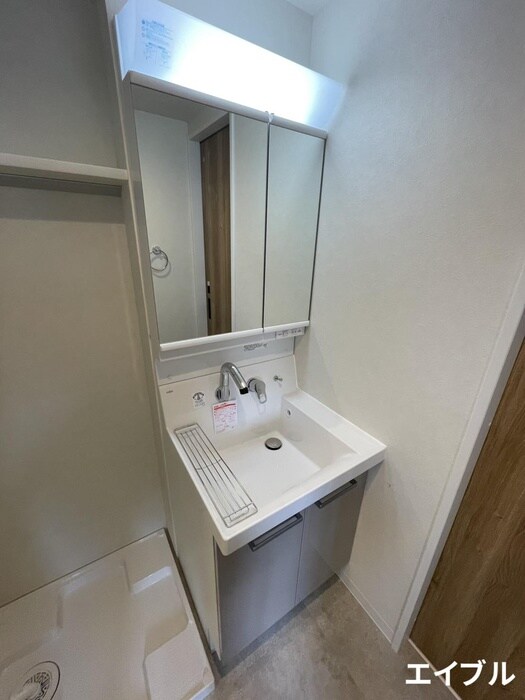 物件内観写真10　(洗面)