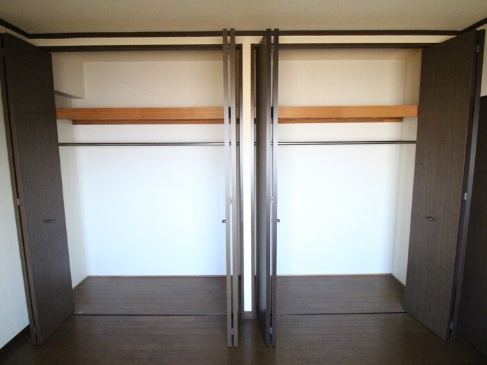 物件内観写真8　(収納)