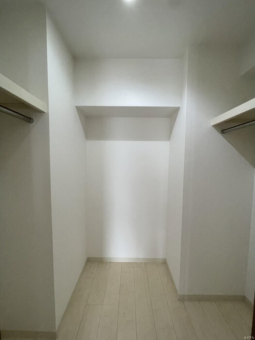 物件内観写真16　(収納)