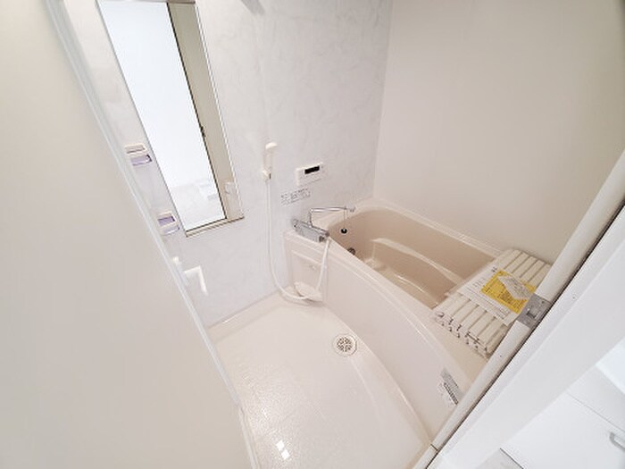 物件内観写真10　(バス／シャワールーム等)