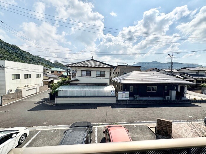 物件内観写真13　(室内からの展望)