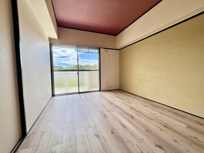 物件内観写真5　(居室)