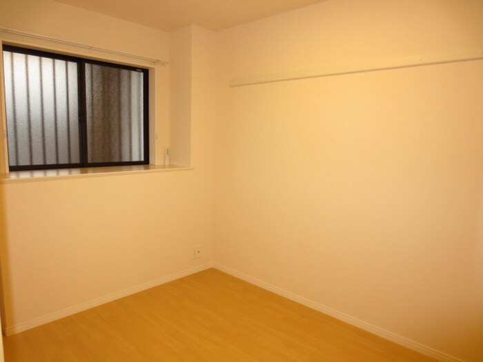 物件内観写真11　(居室)