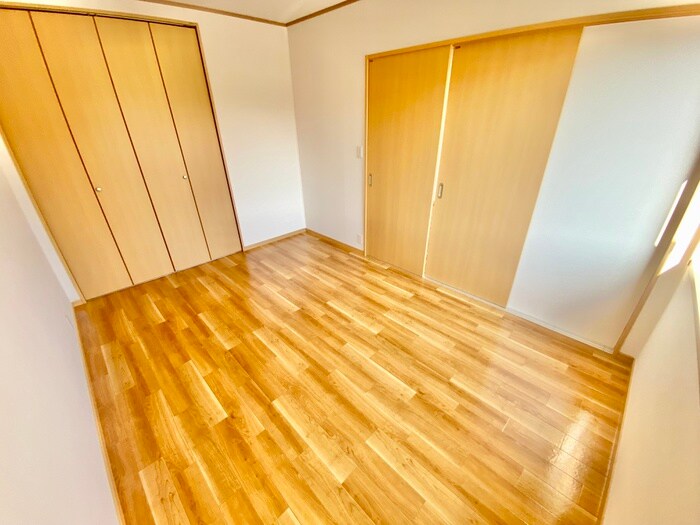 物件内観写真5　(居室)