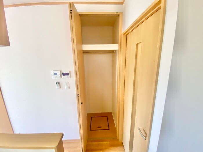 物件内観写真17　(収納)