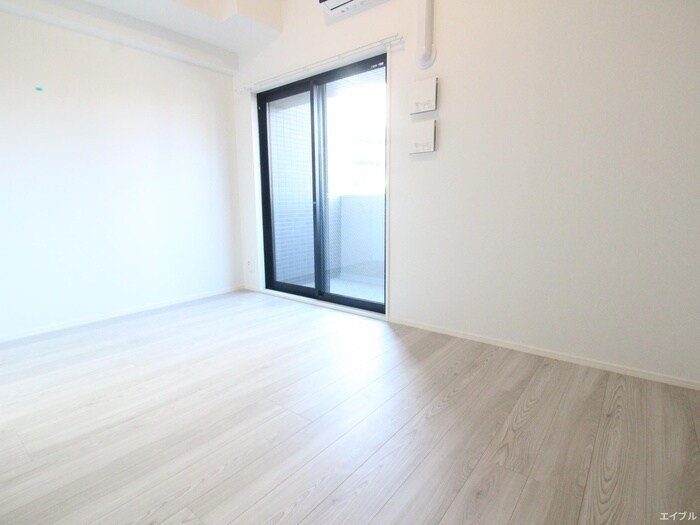 物件内観写真4　(居室)