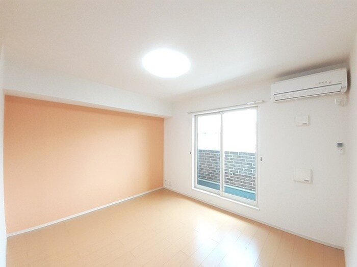 物件内観写真5　(居室)