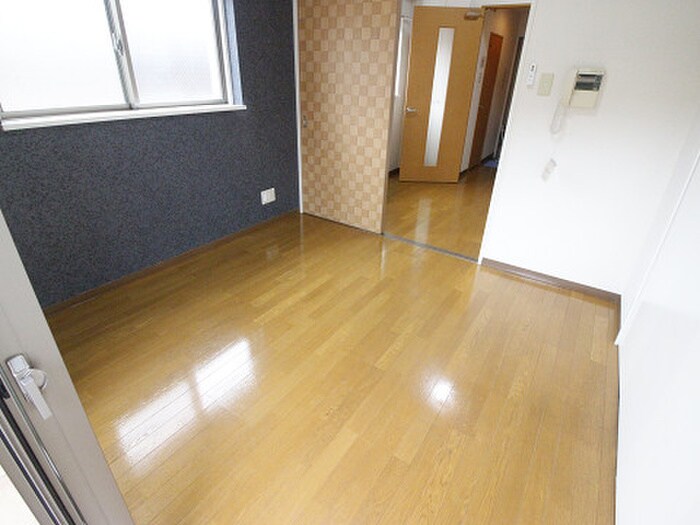 物件内観写真5　(居室)