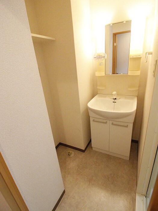 物件内観写真10　(洗面)