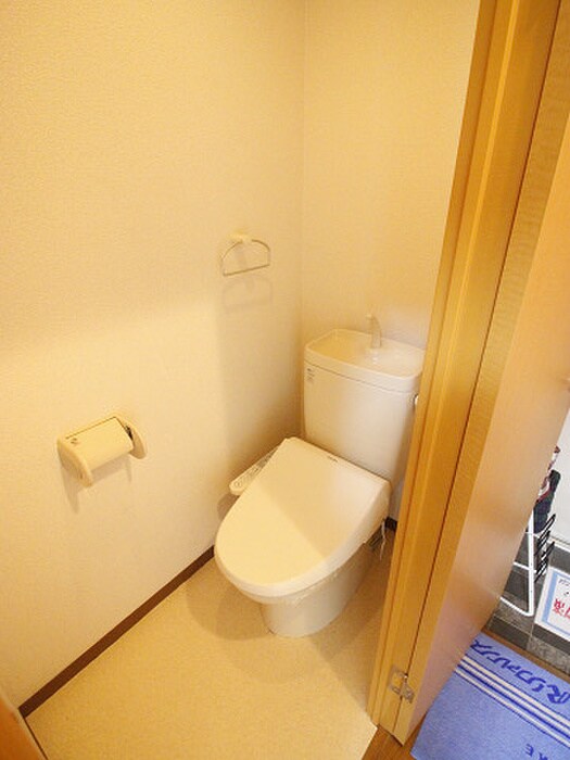 物件内観写真12　(トイレ)