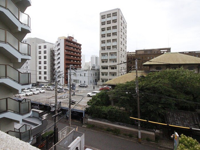 物件内観写真14　(室内からの展望)