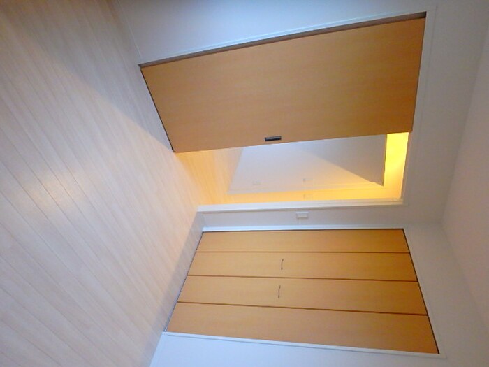 物件内観写真4　(居室)