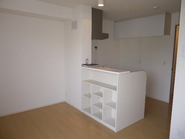 物件内観写真5　(居室)