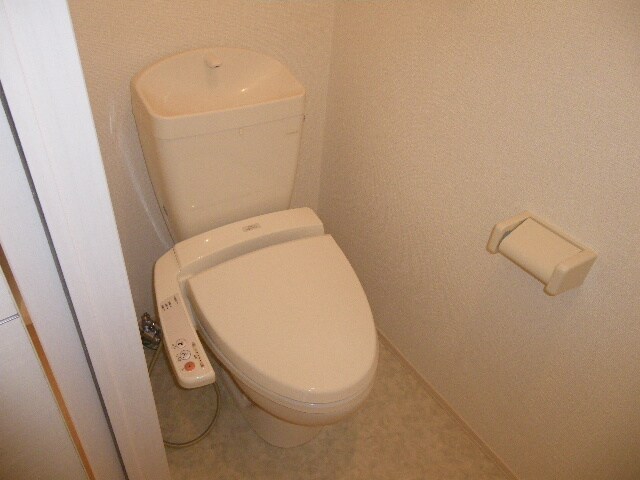 物件内観写真9　(トイレ)