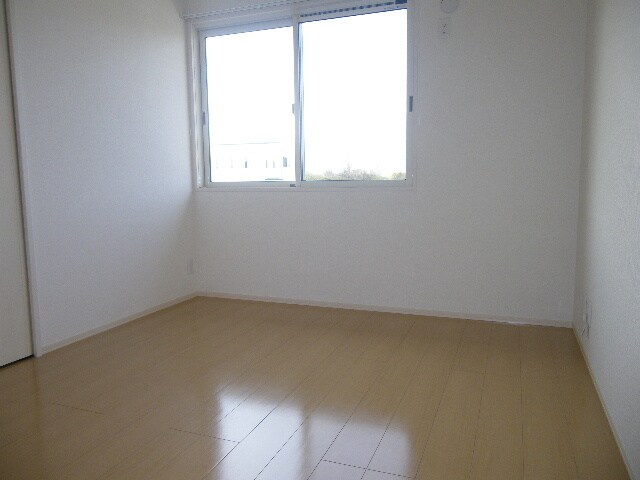 物件内観写真12　(居室)