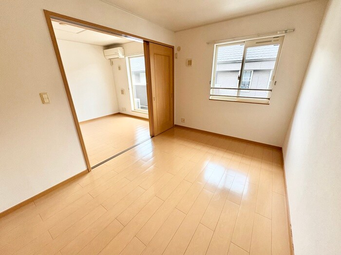 物件内観写真17　(居室)