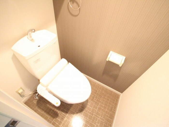 物件内観写真12　(トイレ)